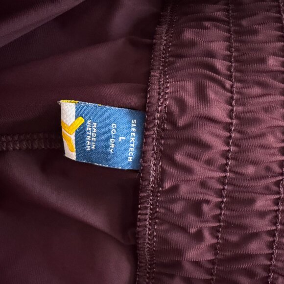 Old Navy Sleektech Cargo Ankle Pants EUC size large color boxwood - Picture 2 of 3